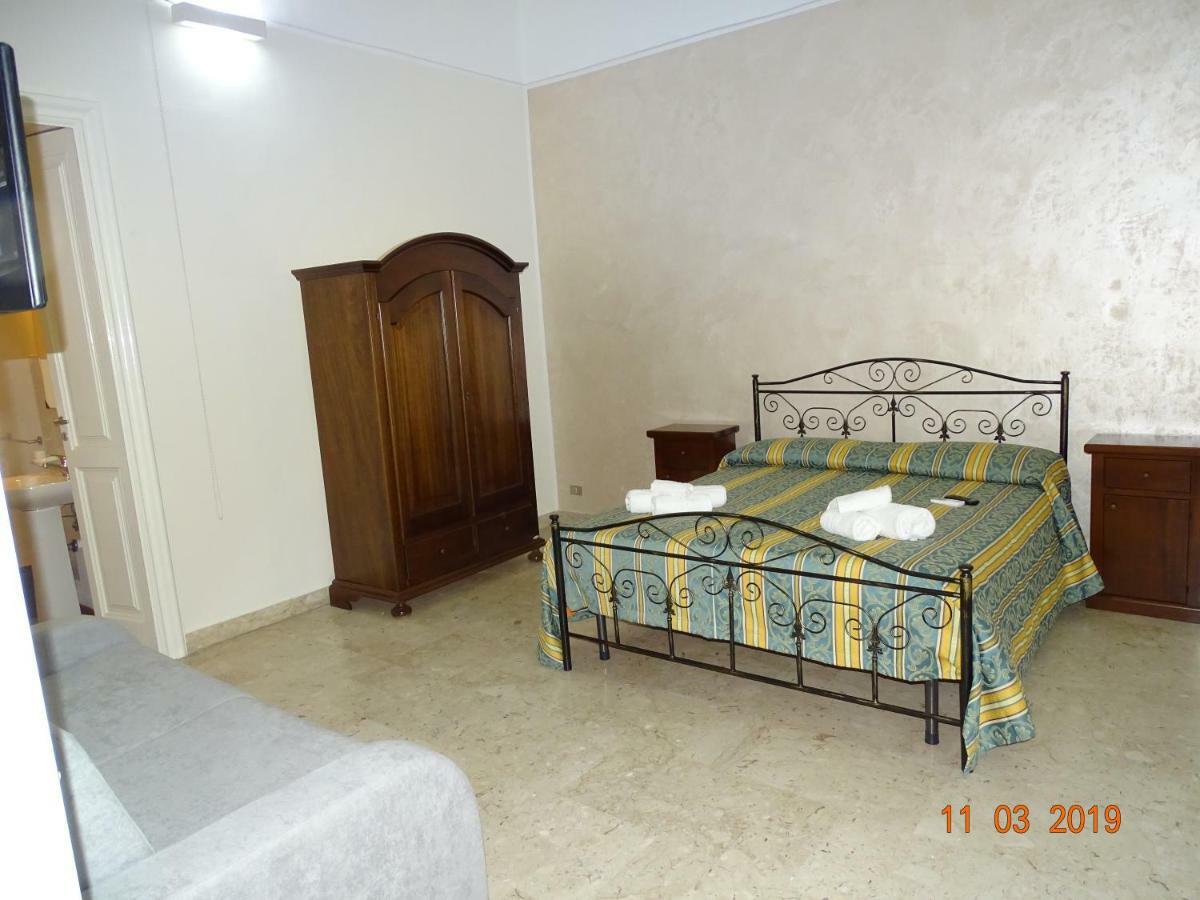 B&B New Antico Palazzo Парабіта Екстер'єр фото