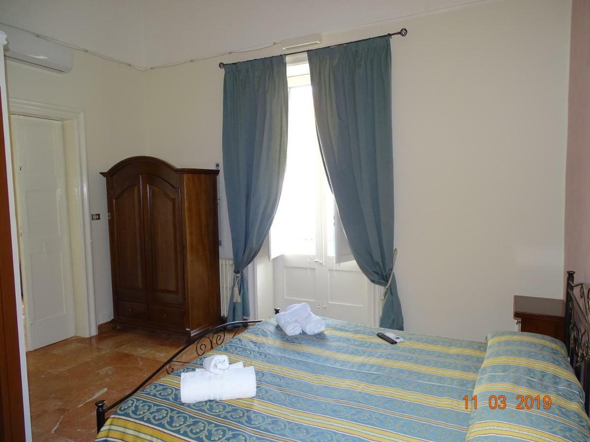 B&B New Antico Palazzo Парабіта Екстер'єр фото