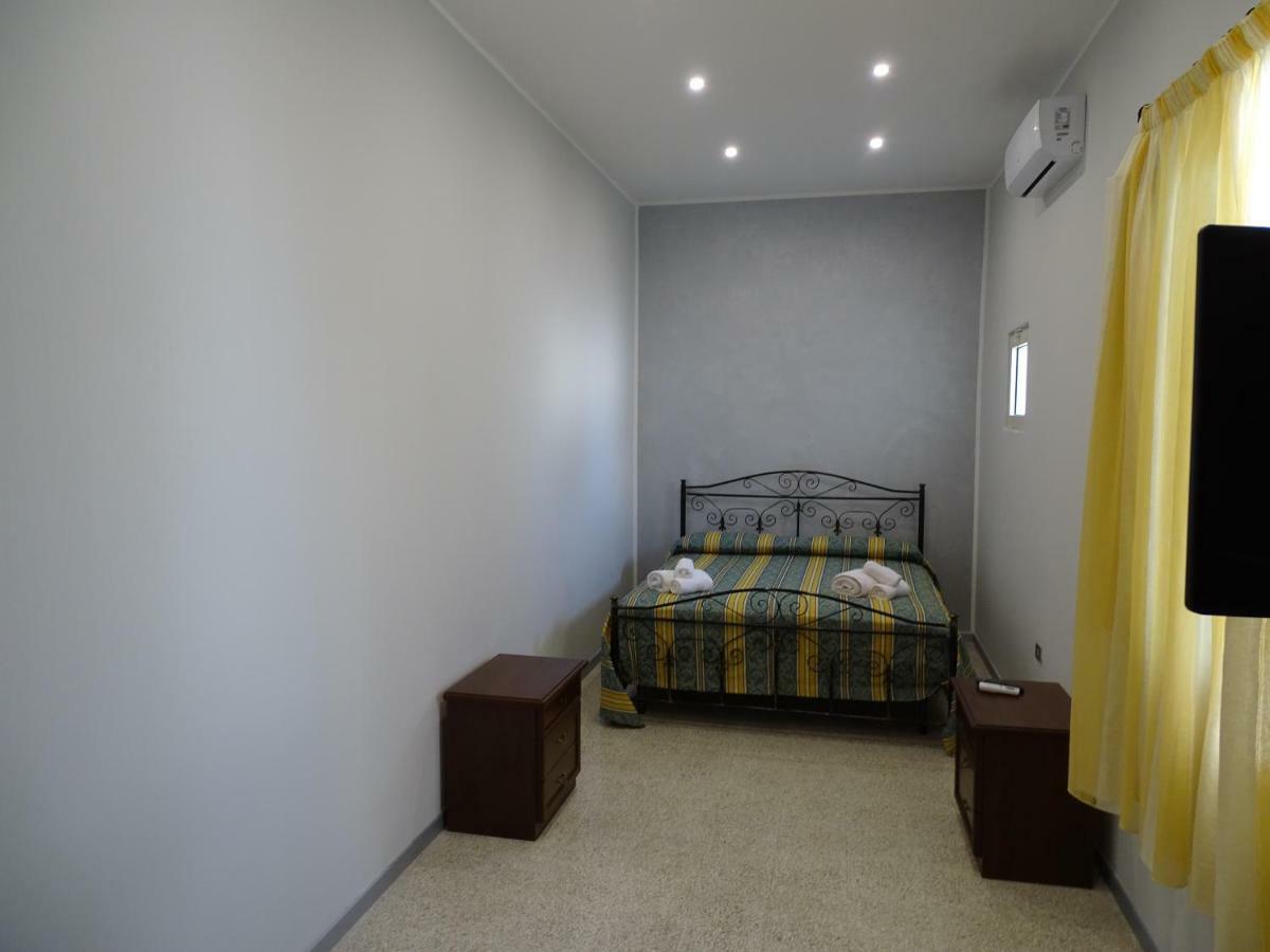 B&B New Antico Palazzo Парабіта Екстер'єр фото
